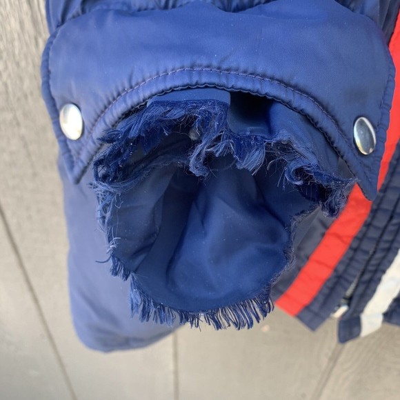 Vintage Lake Forest Custom Quality Winter Coat Size Med With Ski Patches Sewn On - Picture 6 of 12